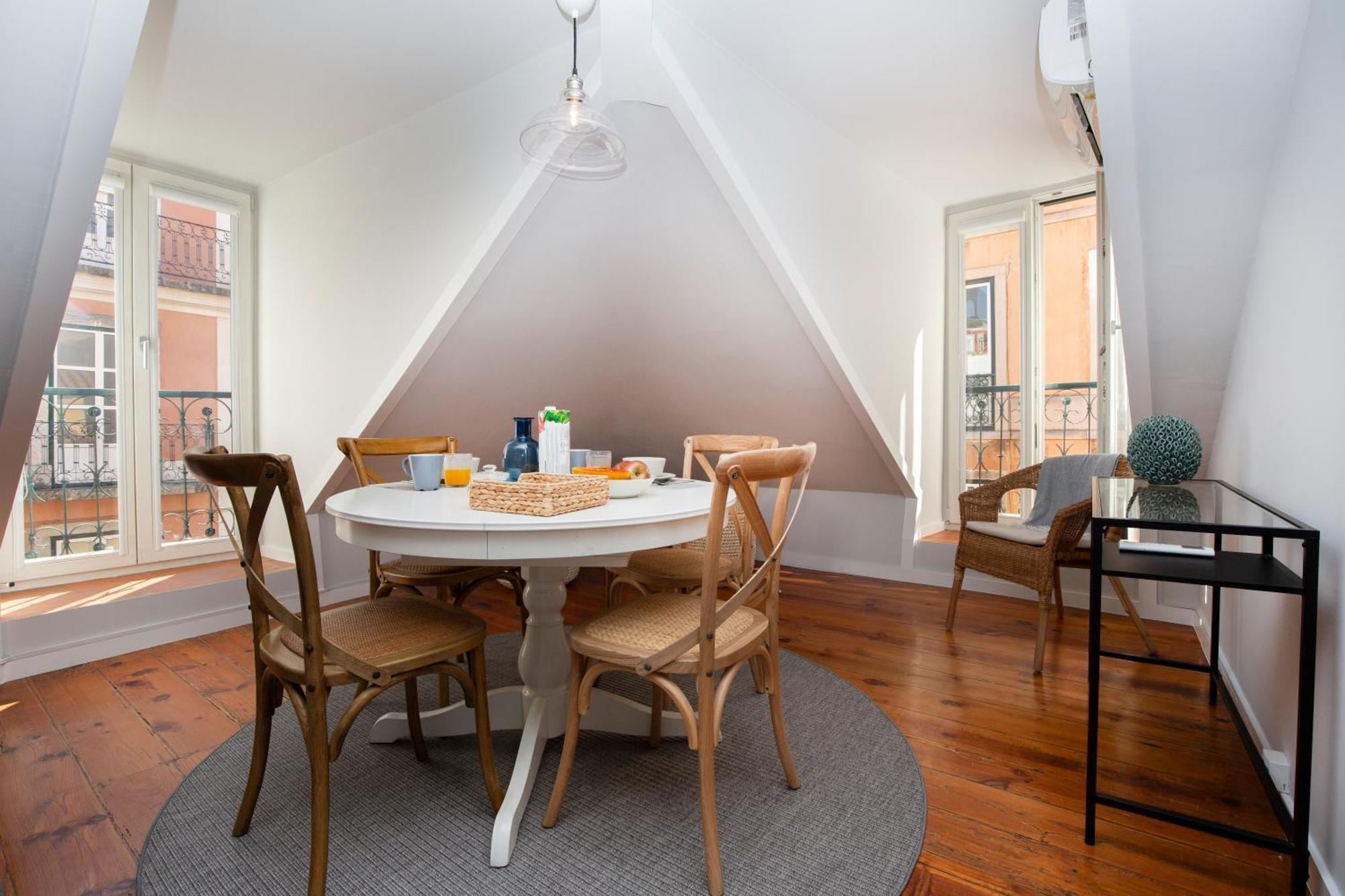 Live Like A Local @ Casa Da Esquina - Wifi & A/C Apartman Lisboa Kültér fotó