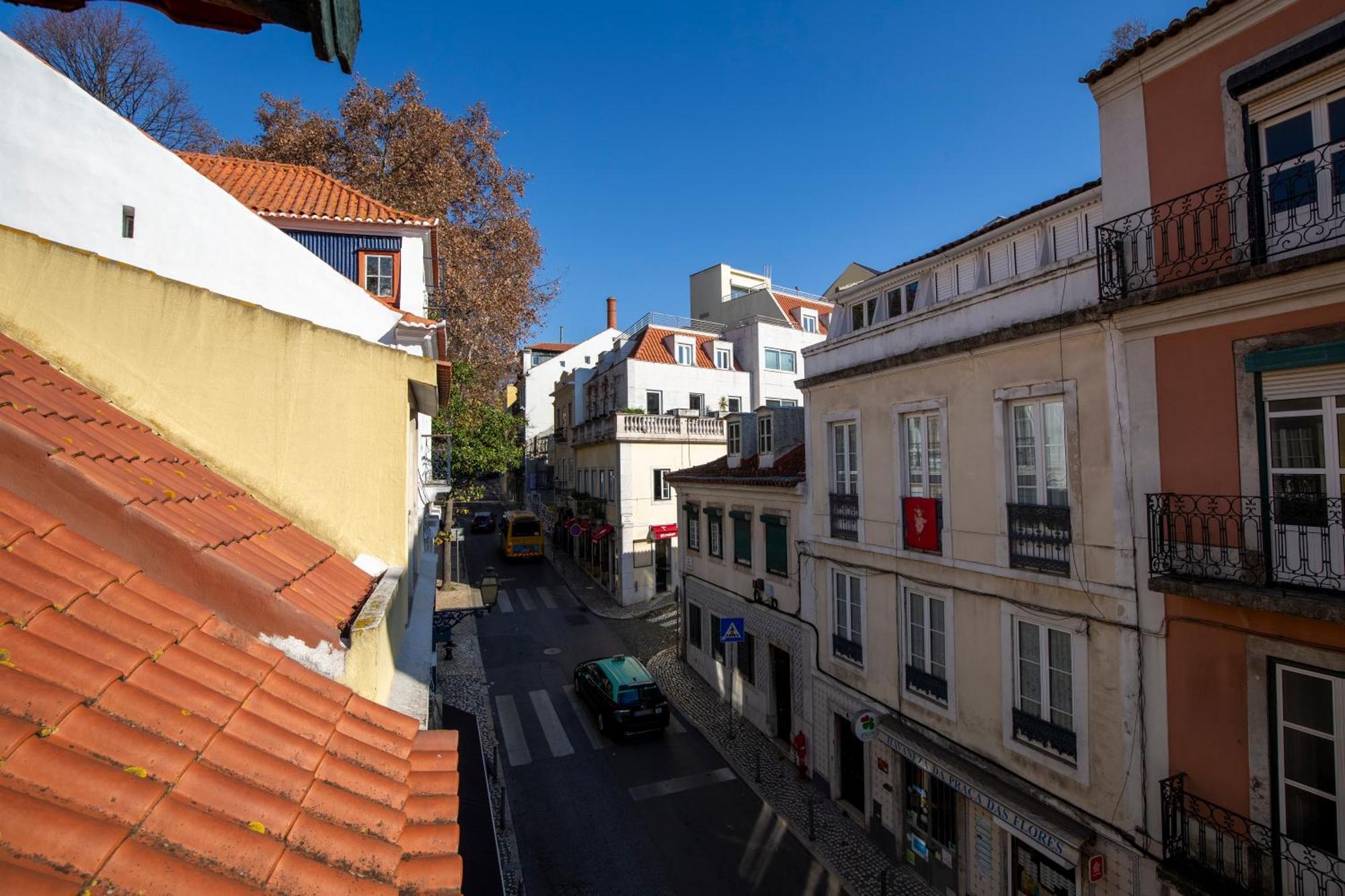 Live Like A Local @ Casa Da Esquina - Wifi & A/C Apartman Lisboa Kültér fotó
